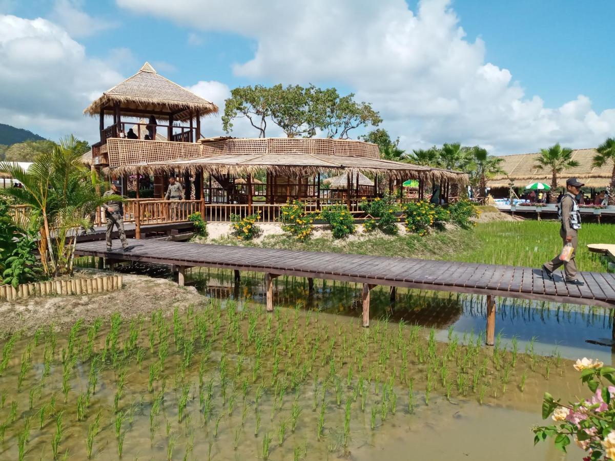 Stella Resort Khanom Buitenkant foto
